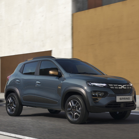 ELEKTRISCHER DACIA SPRING AUF ERFOLGSSPUR