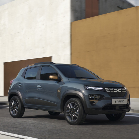DACIA LEGT AM EUROPÄISCHEN PRIVATKUNDENMARKT ZU