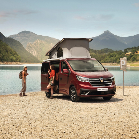 NEUER RENAULT TRAFIC SPACENOMAD