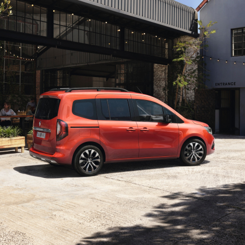 Bei uns eingetroffen: NEUER RENAULT KANGOO EXPRESS